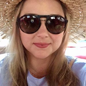 Meet your Posher, Alyssa